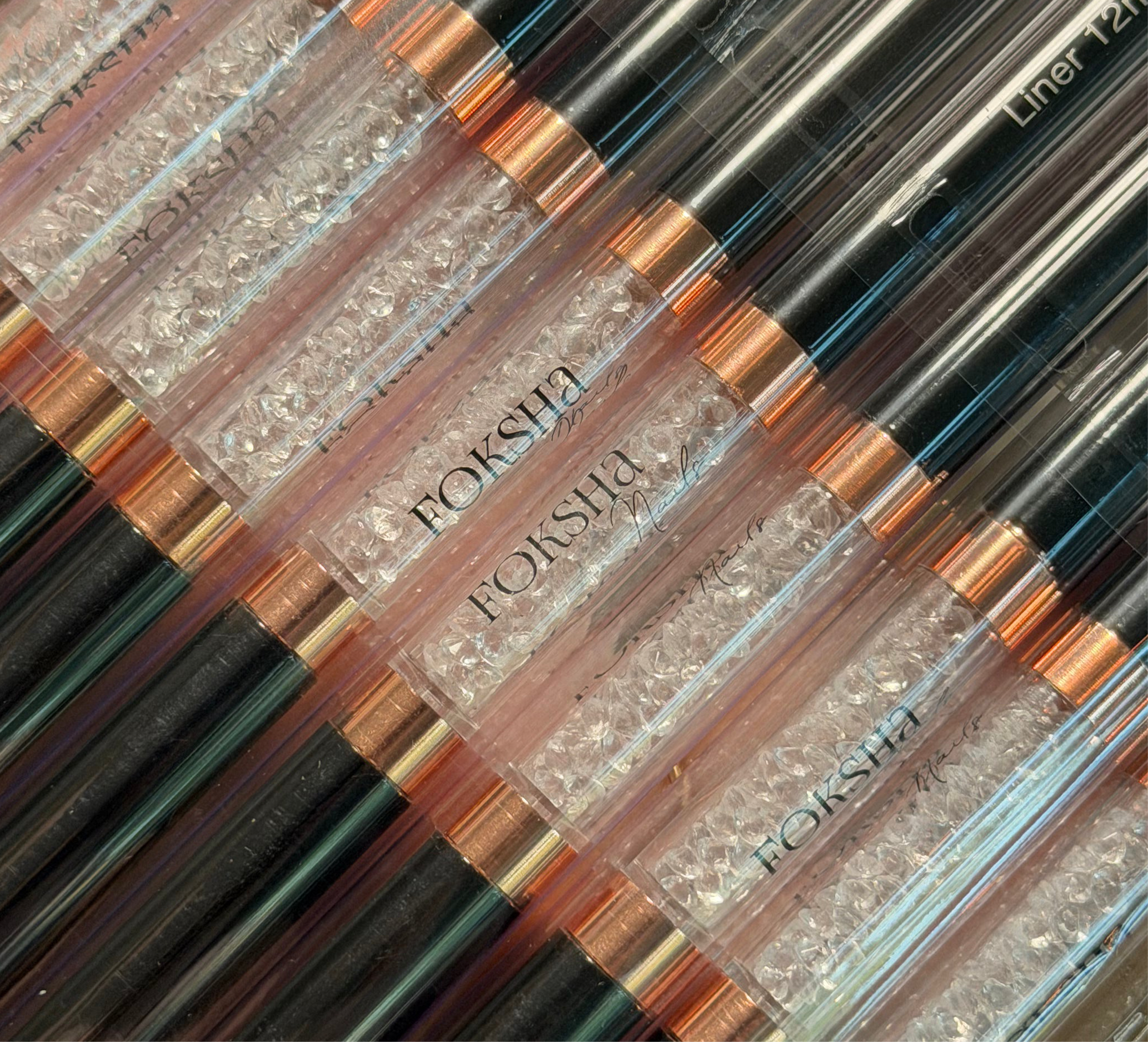 Double-ended nail brush (liner & gel brush)