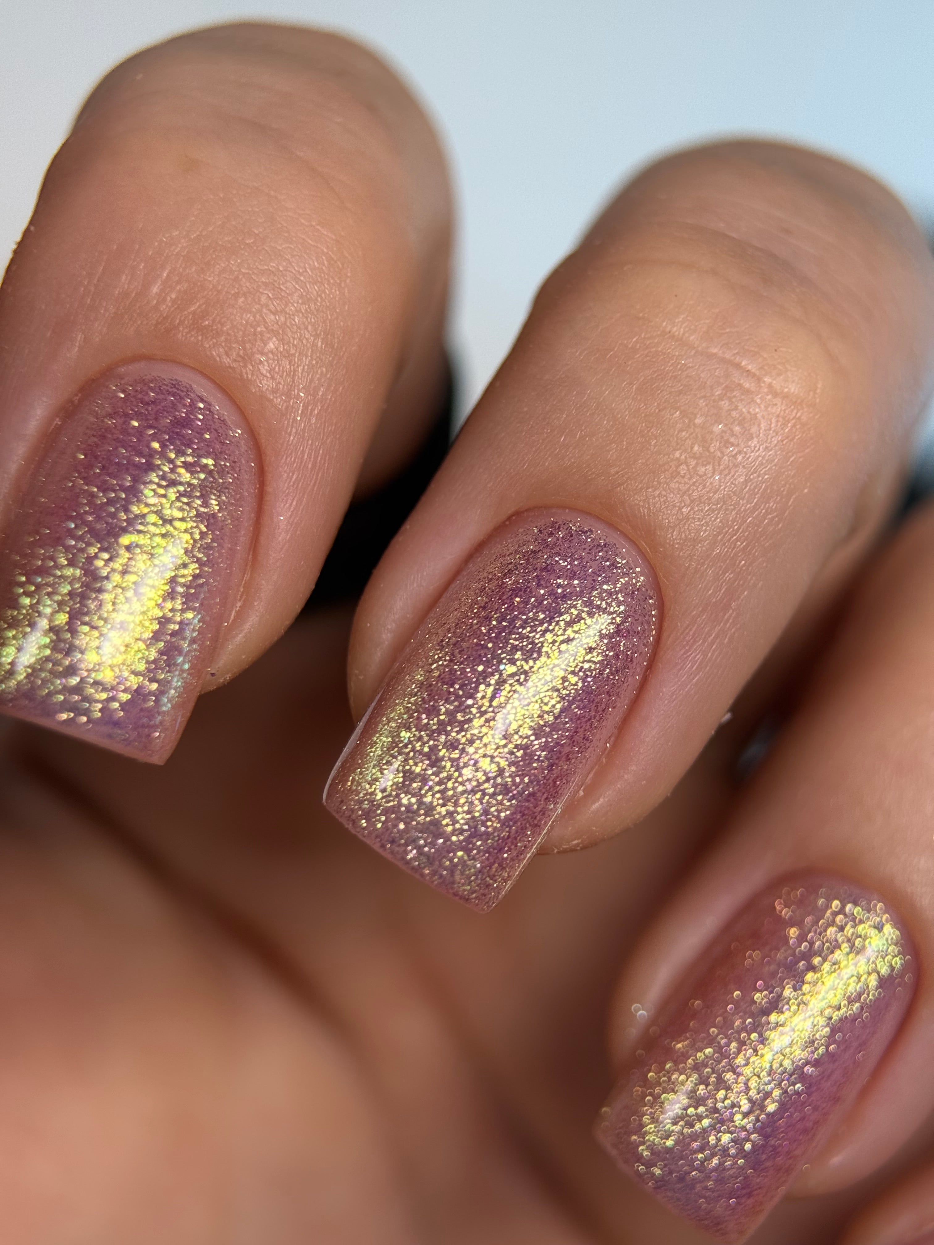 Gel polish Mermaid Rose Gold